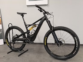 SPECIALIZED KENEVO